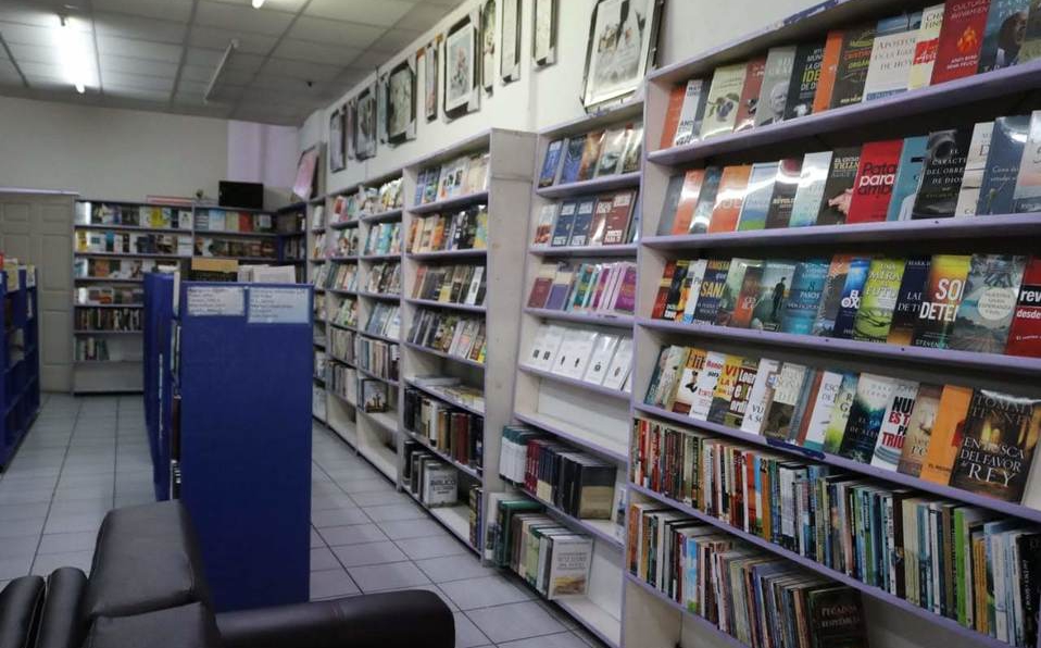 Librerías en cuarentena; optan por comprar online